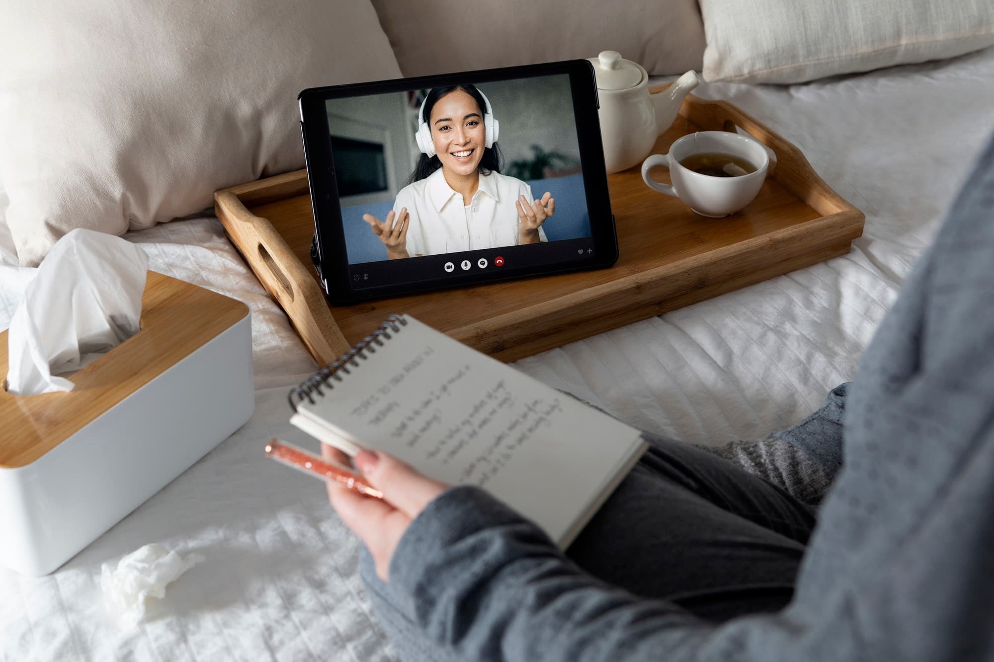 A person experiencing the benefits of online therapy in Australia.